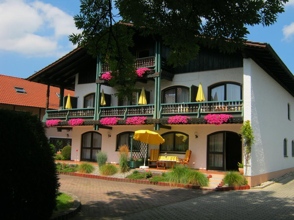 Landhaus Cornelia Bad Birnbach Luaran gambar