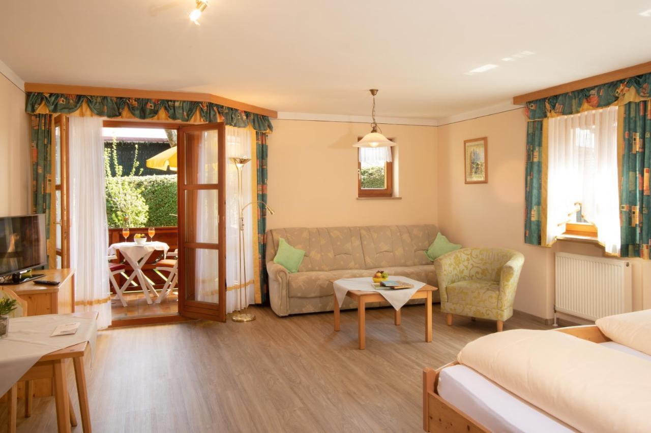 Landhaus Cornelia Bad Birnbach Bilik gambar
